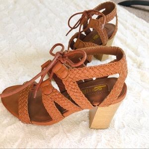 Leila Stone heeled Sandals